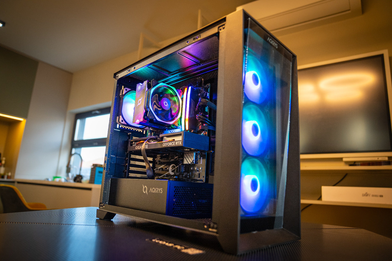 Sistem LQ Apex Render S1