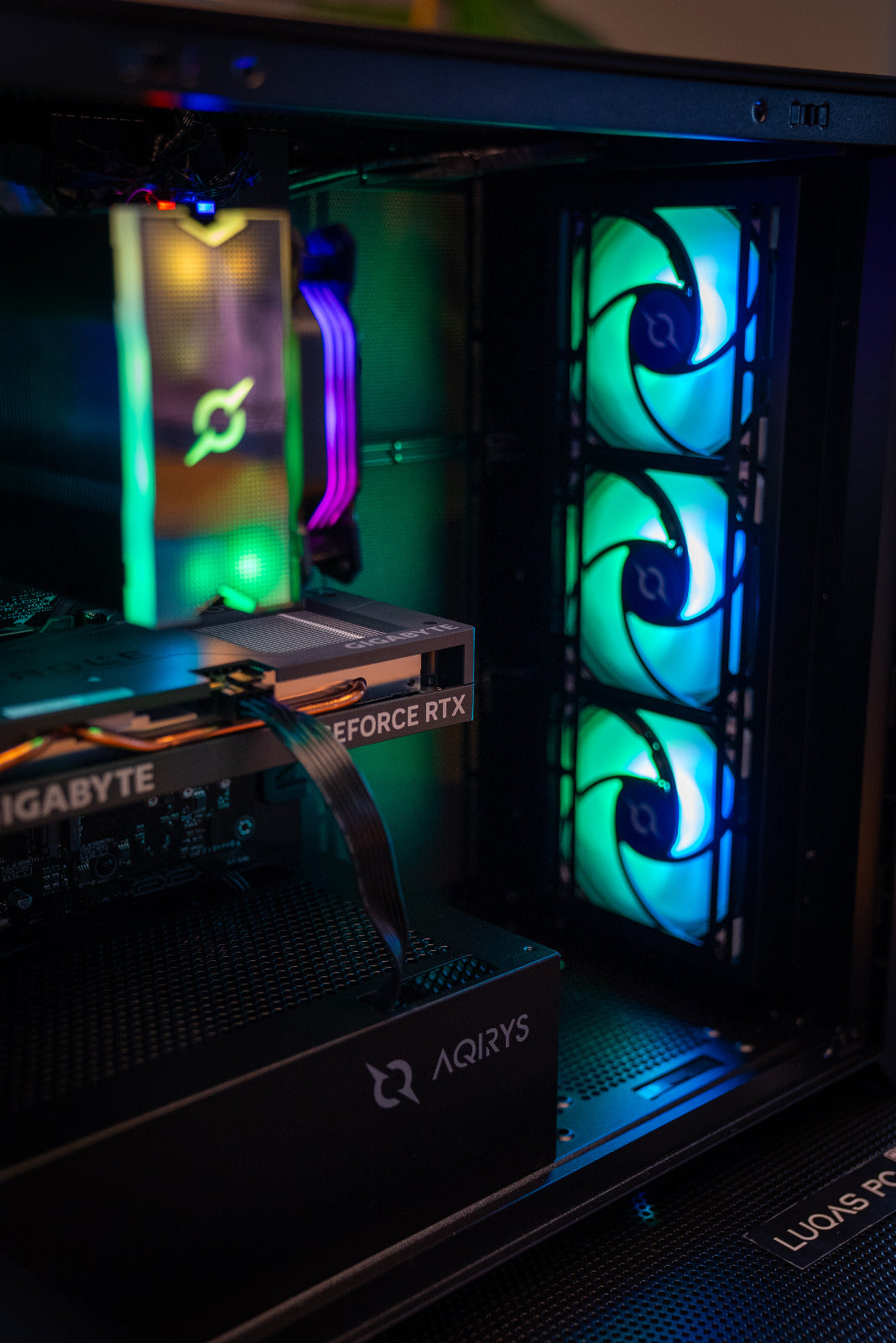 Sistem LQ Apex Render S1